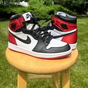 Nike Wmns Air Jordan 1 Retro High Satin Black Toe Women's Shoes - Size 9